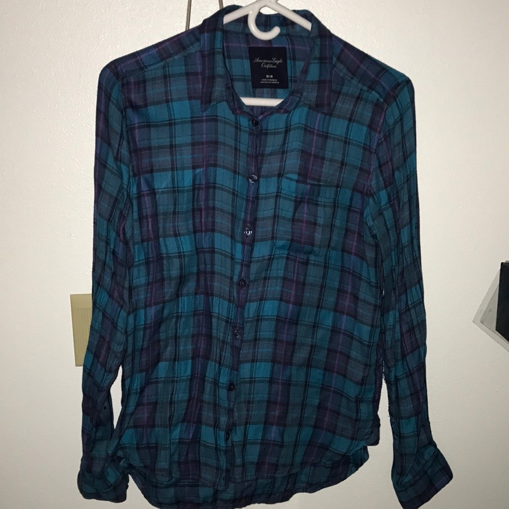 AEO button down shirt